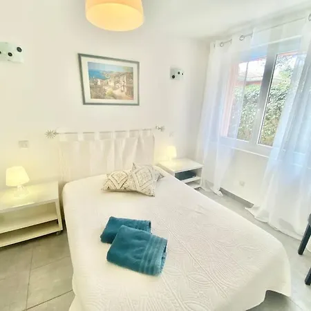 Apartament Rez De Jardin Albatros 8 Pax Front De Mer