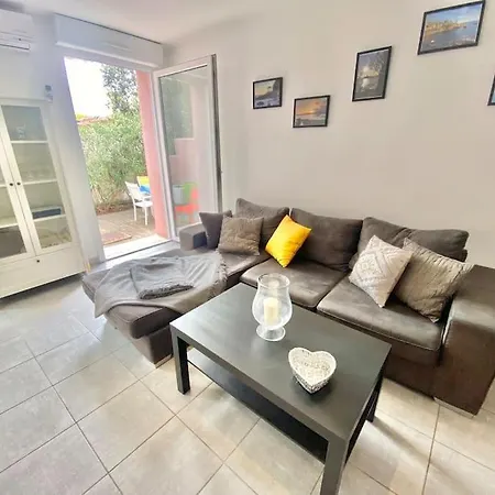 Rez De Jardin Albatros 8 Pax Front De Mer * Сен-Рафаэль